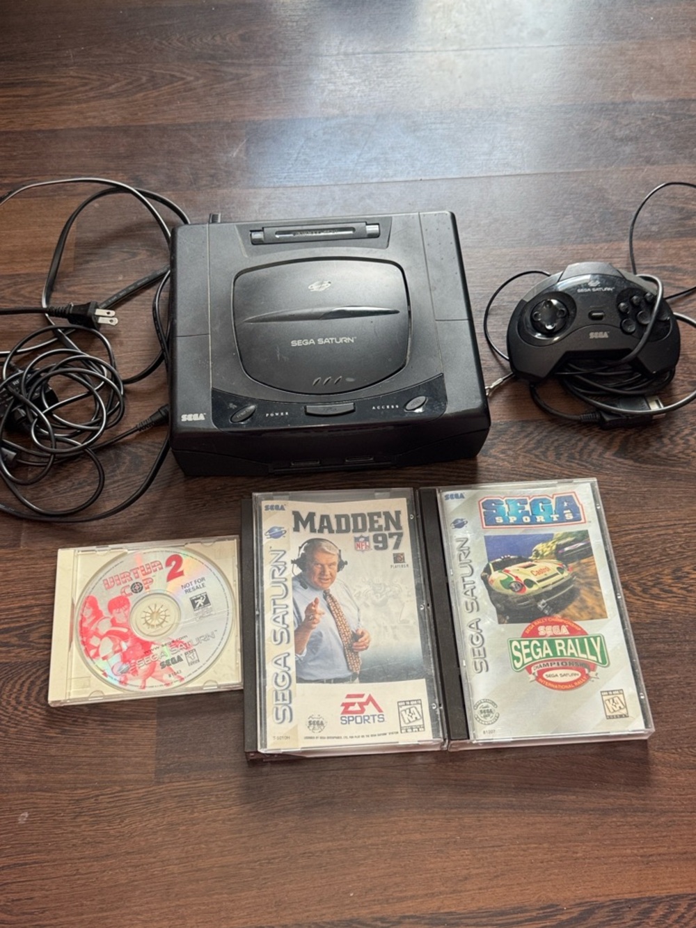 SEGA Saturn Home Console With Controller & Game Bundle